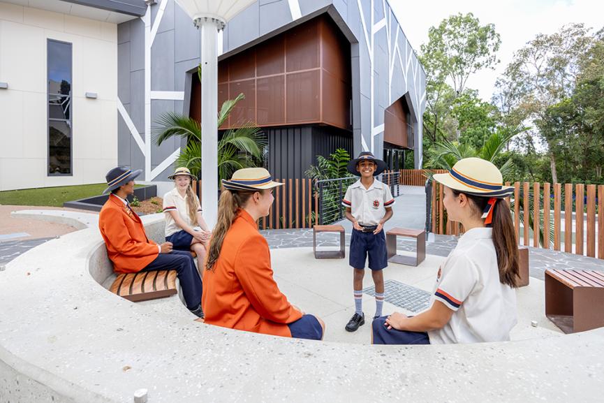 Main Image (header) Main Image (header)