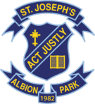 Crest/ Logo Crest/ Logo