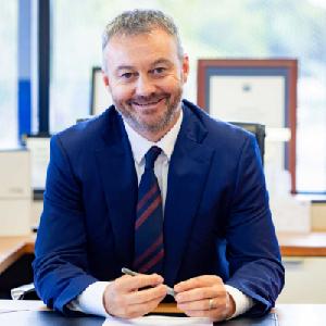 Principal's Image Principal's Image