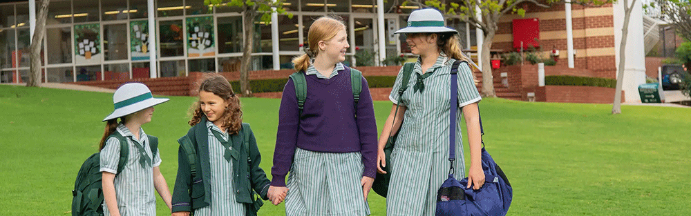 Banner-An-All-Girls-School.gif