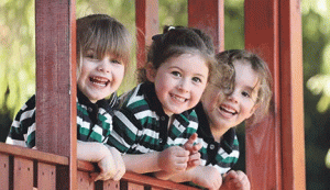 3-students-on-cubby-steps-9b1076ac.gif