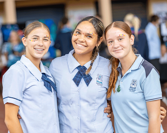 MARYMOUNT COLLEGE - College Tour